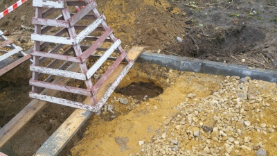 Лужа - 5 - остановка.jpg